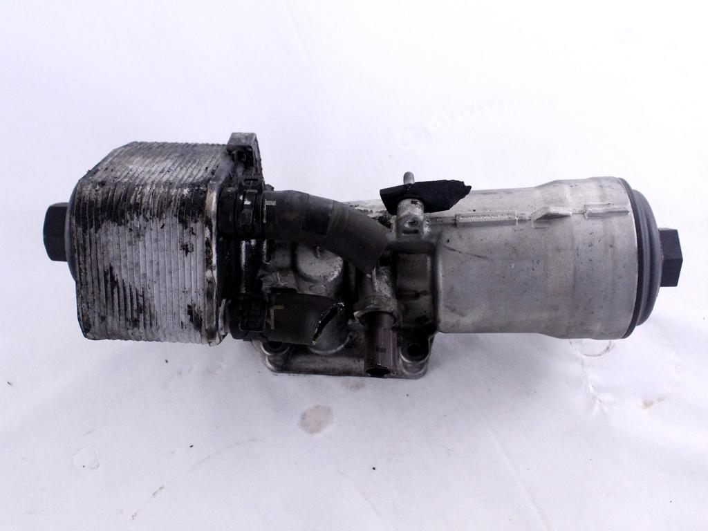 045115389K RADIATORE SUPPORTO FILTRO OLIO AUDI A4 B8 SW 2.0 D 105KW 6M 5P (2009) RICAMBIO USATO 038117021E