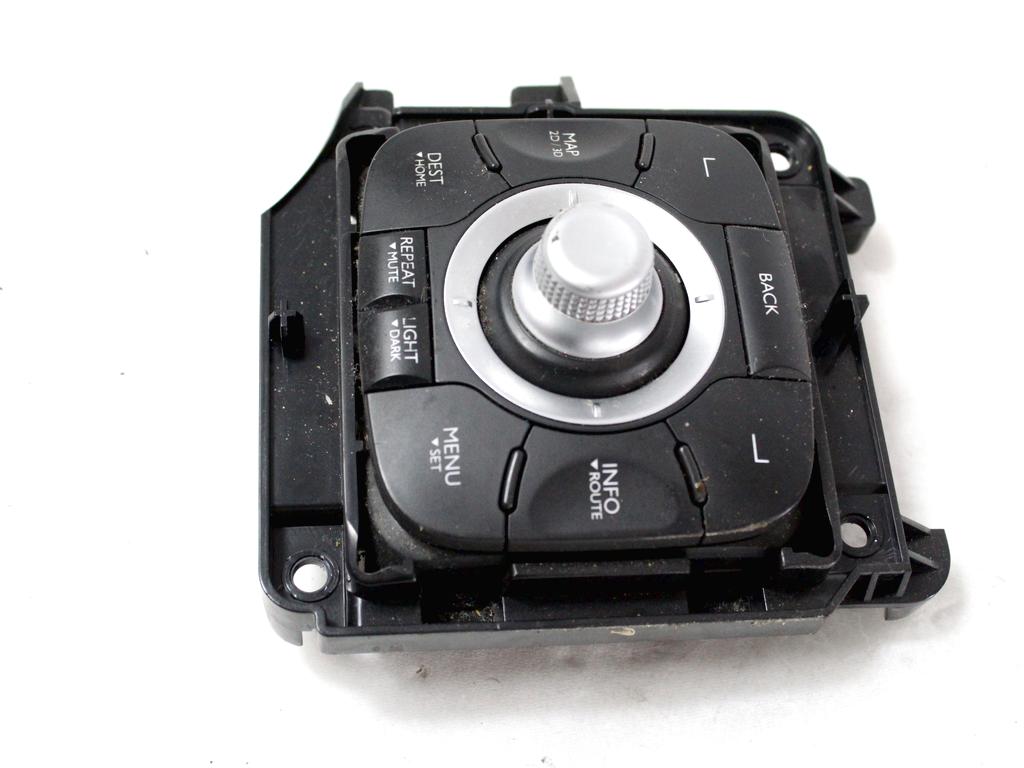 253B02542R GRUPPO DI COMANDO PAD NAVIGAZIONE SATELLITARE RENAULT MEGANE 3 SW 1.5 D 81KW 6M 5P (2014) RICAMBIO USATO