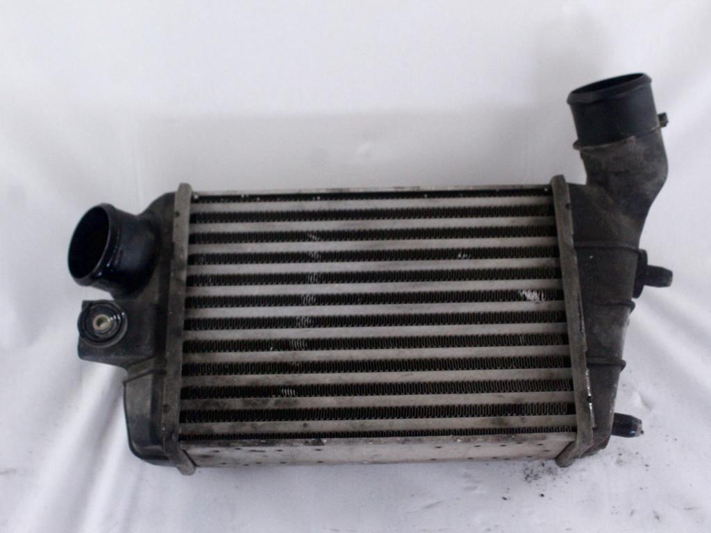 46744880 RADIATORE INTERCOOLER SCAMBIATORE ARIA/ARIA ALFA ROMEO 147 1.9 D 85KW 5M 3P (2003) RICAMBIO USATO