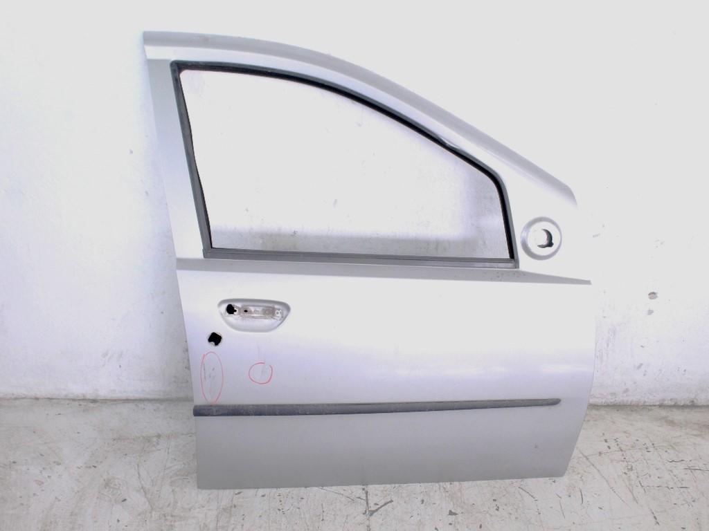 71765844 PORTA ANTERIORE DESTRA PASSEGGERO FIAT PUNTO 1.3 D 51KW 5M 5P (2005) RICAMBIO USATO GRAFFIATA E LEGGERMENTE AMMACCATA