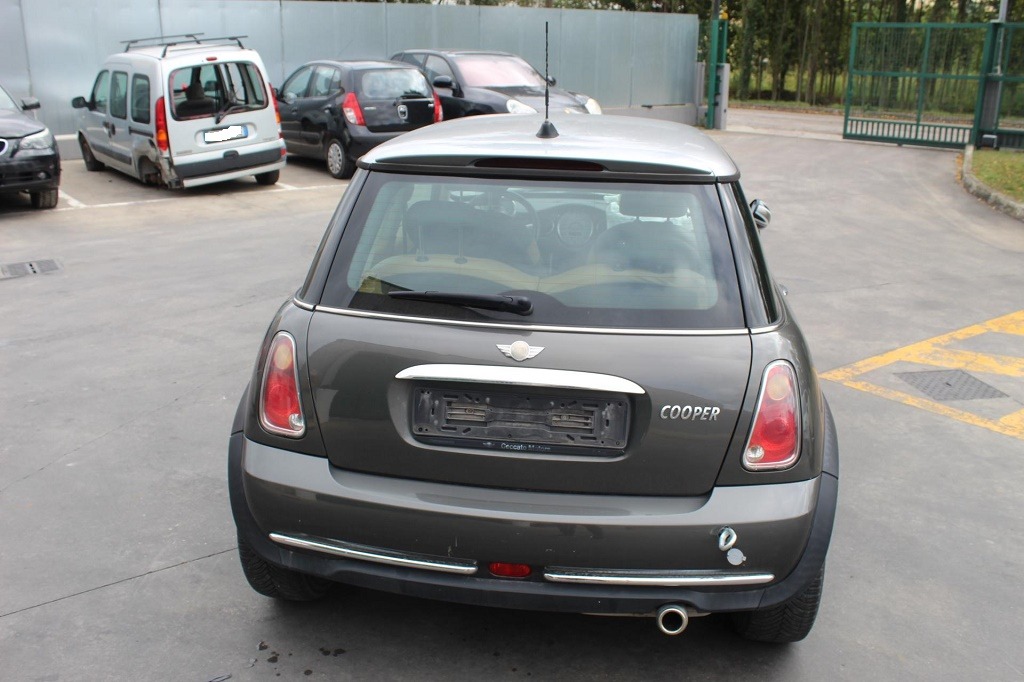 MINI COOPER R50 1.6 B 85KW 5M 3P (2006) RICAMBI IN MAGAZZINO