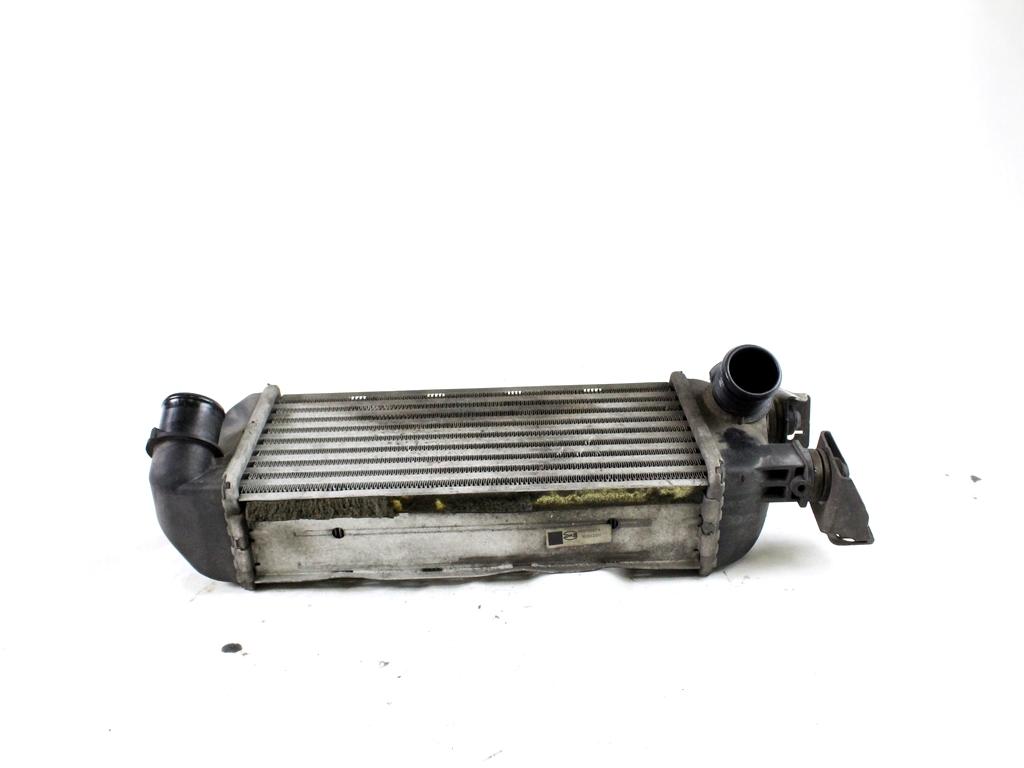 51855481 RADIATORE INTERCOOLER SCAMBIATORE ARIA/ARIA FIAT 500 1.3 D 70KW 5M 3P (2011) RICAMBIO USATO