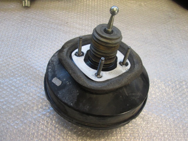 SERVO DE FRENO SIN BOMBA OEM N. 9688423480 PIEZAS DE COCHES USADOS PEUGEOT 207 / 207 CC WA WC WK (05/2009 - 2015) DIESEL DESPLAZAMIENTO 14 ANOS 2010