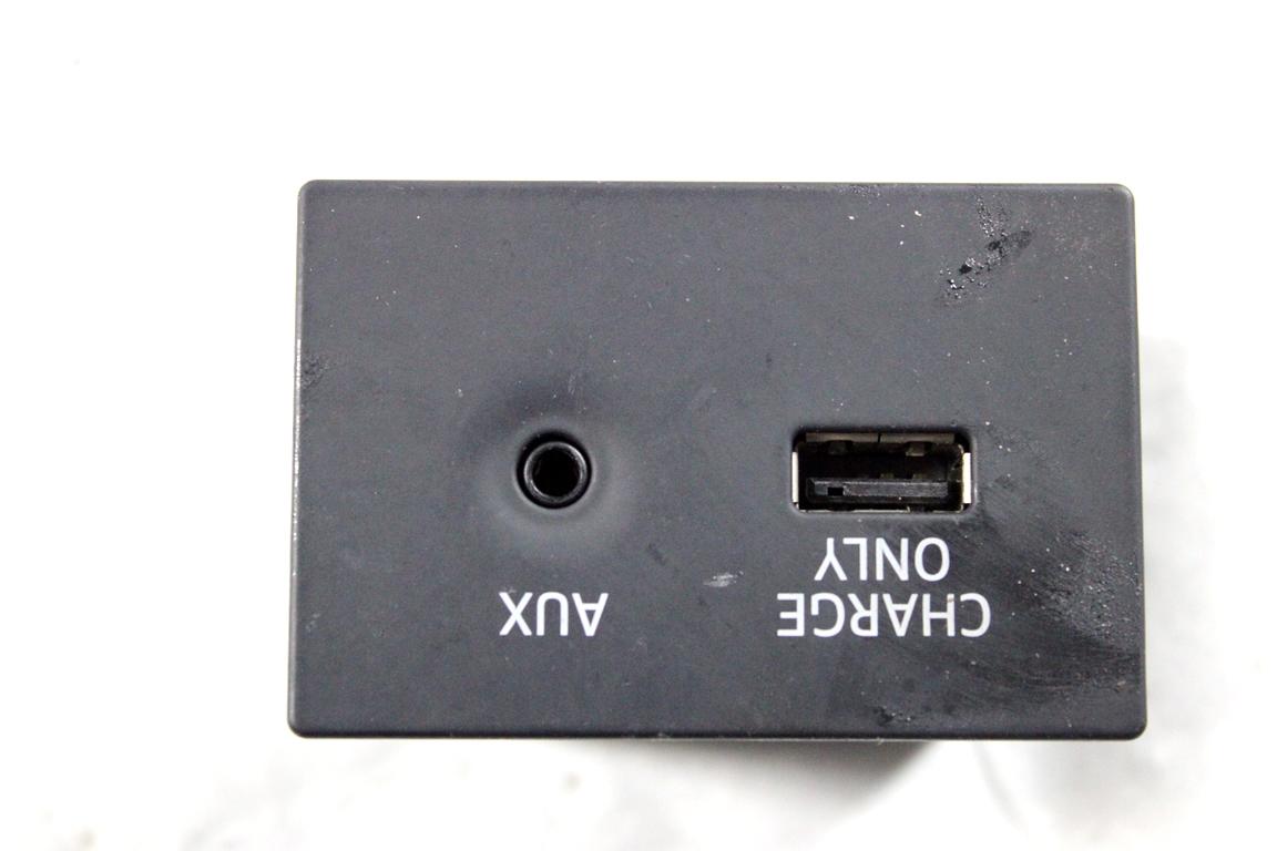 4G0035726 PORTA INGRESSO USB AUX AUDI A3 2.0 D 4X4 110KW AUT 2P (2018) RICAMBIO USATO