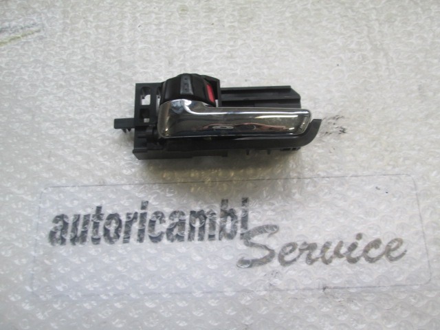 MANETA ABREPUERTA OEM N. 71743444 PIEZAS DE COCHES USADOS FIAT SEDICI (2006 - 4/2009) DIESEL DESPLAZAMIENTO 19 ANOS 2008