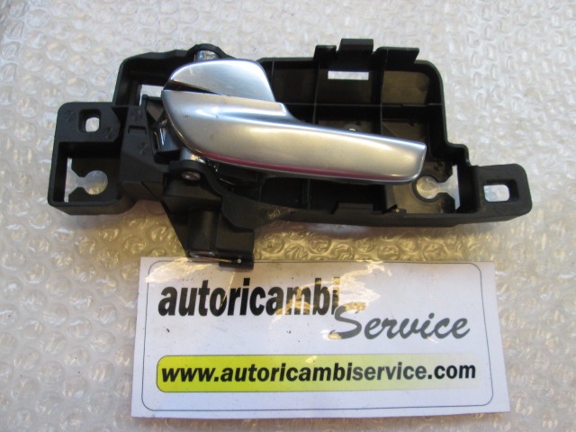 MANETA ABREPUERTA OEM N. 7S71-A22601 PIEZAS DE COCHES USADOS FORD MONDEO BER/SW (2007 - 8/2010) DIESEL DESPLAZAMIENTO 20 ANOS 2009