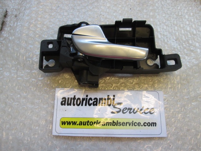 MANETA ABREPUERTA OEM N. 7S71-A22601 PIEZAS DE COCHES USADOS FORD MONDEO BER/SW (2007 - 8/2010) DIESEL DESPLAZAMIENTO 20 ANOS 2009