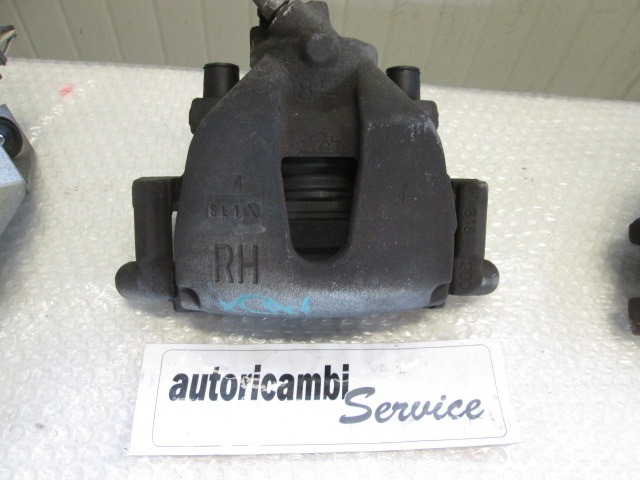 DERECHO DELANTERO FRENO OEM N. 1682875 PIEZAS DE COCHES USADOS FORD KUGA (05/2008 - 2012) DIESEL DESPLAZAMIENTO 20 ANOS 2009