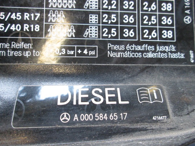 COLGAJO DE COMBUSTIBLE OEM N. A1695841918 PIEZAS DE COCHES USADOS MERCEDES CLASSE B W245 T245 5P (2005 - 2011) DIESEL DESPLAZAMIENTO 20 ANOS 2007