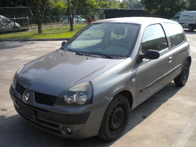 RENAULT OEM N.  PIEZAS DE COCHES USADOS RENAULT CLIO / CLIO STORIA (05/2001 - 2012)  DESPLAZAMIENTO 15 DIESEL ANOS 2003