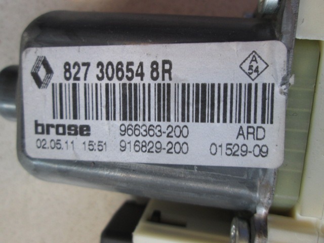 MOTOR DE LA VENTANA DE LA PUERTA TRASERA OEM N. 110324 PIEZAS DE COCHES USADOS RENAULT MEGANE MK3 BER/SPORTOUR/ESTATE (2009 - 2015) DIESEL DESPLAZAMIENTO 15 ANOS 2011