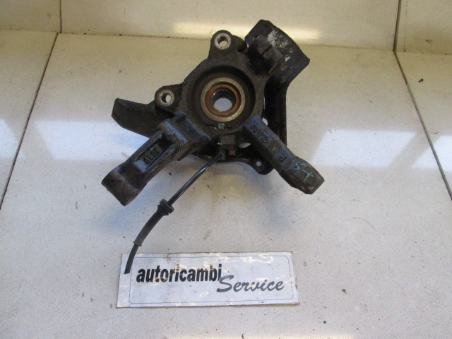 SOPORTE GIRATORIO IZQUIERDO / CUBO DE RUEDA CON APOYO, DELANTERO OEM N. 60545087 PIEZAS DE COCHES USADOS LANCIA LYBRA BER/SW (1999 - 2006) BENZINA DESPLAZAMIENTO 20 ANOS 2001