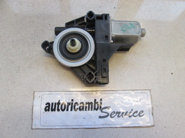 MOTOR DE LA VENTANA DE LA PUERTA TRASERA OEM N. 966264-102 PIEZAS DE COCHES USADOS VOLVO XC60 (DAL 2013) DIESEL DESPLAZAMIENTO 24 ANOS 2013