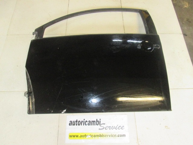 PUERTA DELANTERA IZQUIERDA OEM N. 1C0831051L PIEZAS DE COCHES USADOS VOLKSWAGEN NEW BEETLE (1999 - 2006) DIESEL DESPLAZAMIENTO 19 ANOS 2004