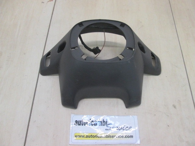 CONSOLA CENTRAL OEM N. P5FA111AZAH PIEZAS DE COCHES USADOS JEEP GRAND CHEROKEE (1999 - 04/2005) BENZINA/GPL DESPLAZAMIENTO 47 ANOS 2000