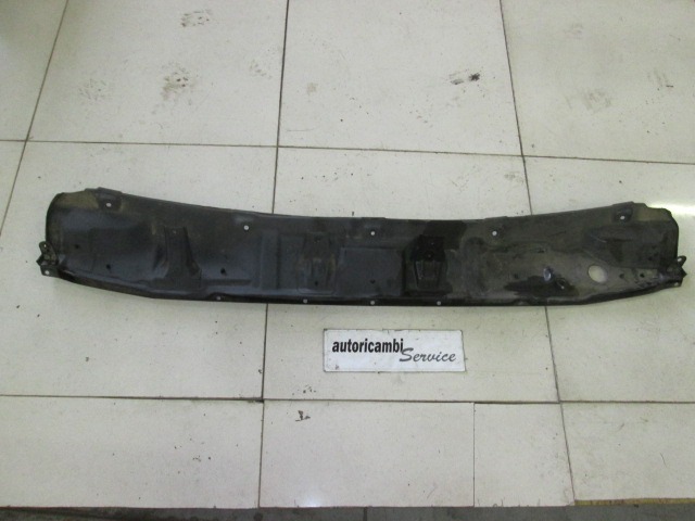 RECUBRIMIENTO FALD?N OEM N. 667001D100 PIEZAS DE COCHES USADOS KIA CARENS (2006 - 2013) DIESEL DESPLAZAMIENTO 20 ANOS 2008